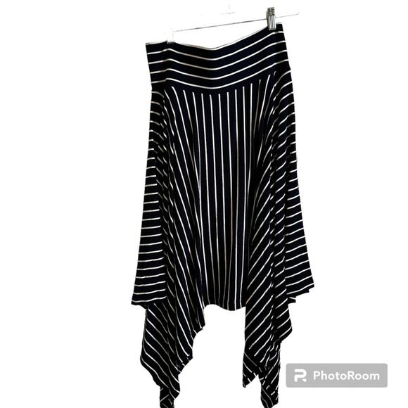 Cabi‎ women’s skirt medium blue and white midi - Picture 1 of 7